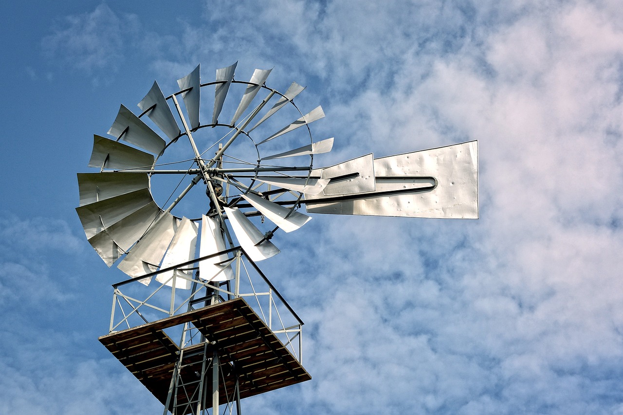 windmill-896389_1280.jpg